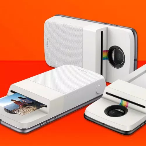 Gli smartphone Moto Z si trasformano in Polaroid grazie a uno speciale addon