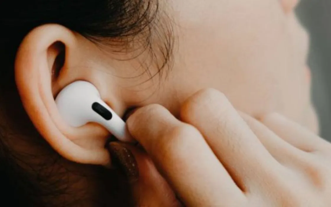 Gli Apple AirPods di 4ª generazione avranno la cancellazione del rumore