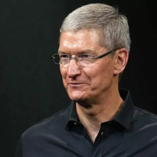 Apple si oppone al governo USA: non forzerà l'iPhone degli attentatori di San Bernardino