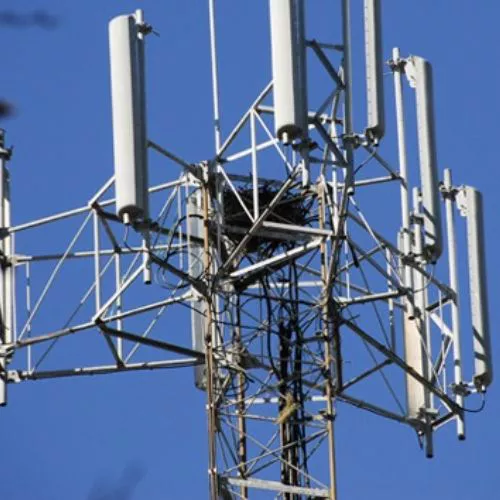 Banda L, lo stato incassa 462 milioni da Telecom e Vodafone