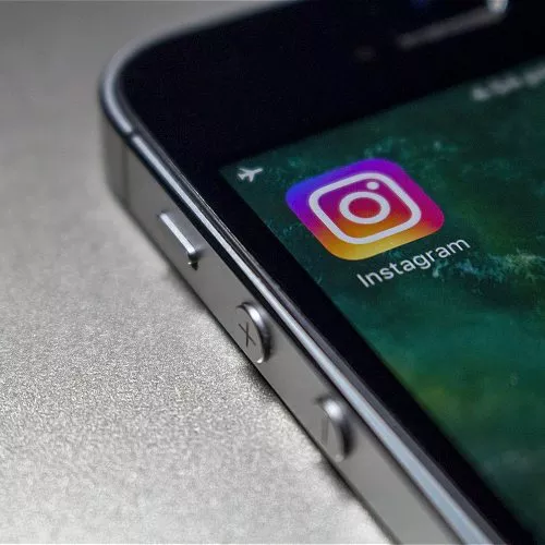 Integrare i post di Instagram sulle proprie pagine web: attenzione al copyright