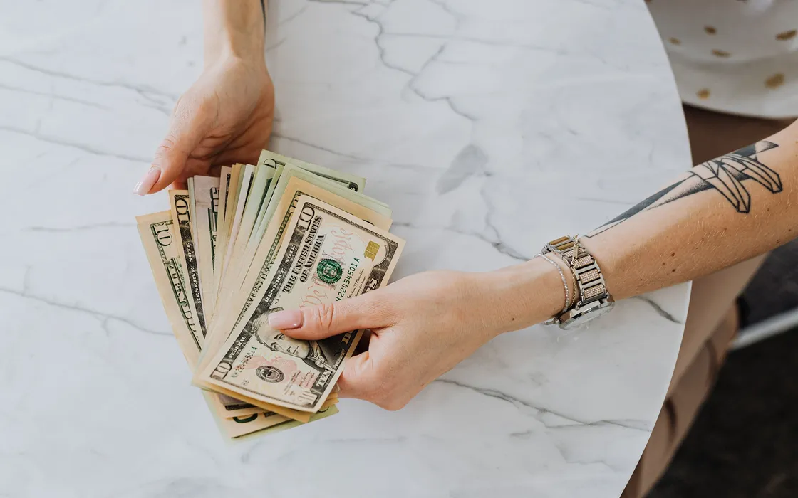 Conto Banca Mediolanum: interessi al 4% per 6 mesi oltre a prelievi e bonifici gratis