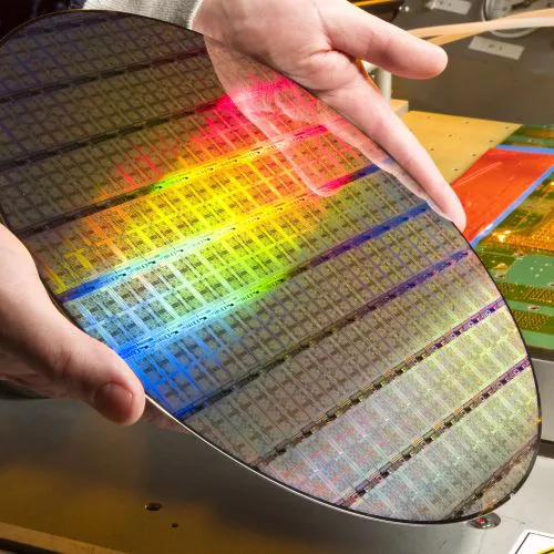 Per Intel e TSMC la carenza di chip perdurerà almeno per tutto il 2022