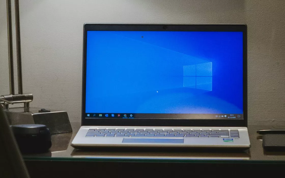 Windows 10 vuole convincervi a scegliere un account Microsoft