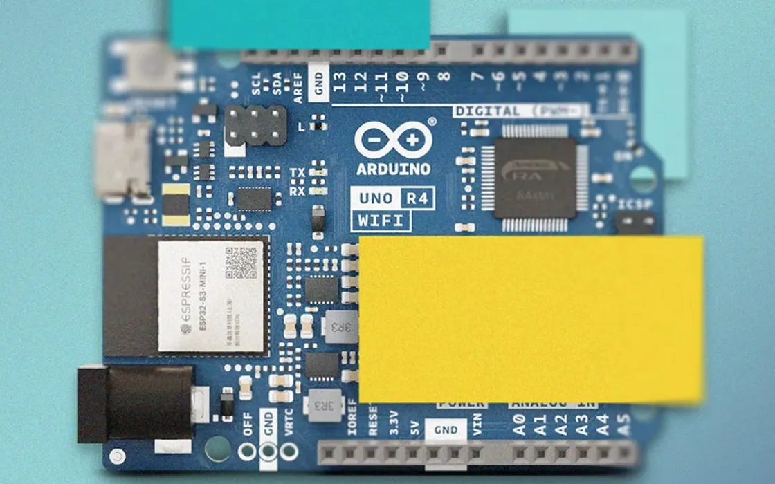 Arduino UNO R4: la più aggiornata scheda di sviluppo basata su processore Renesas