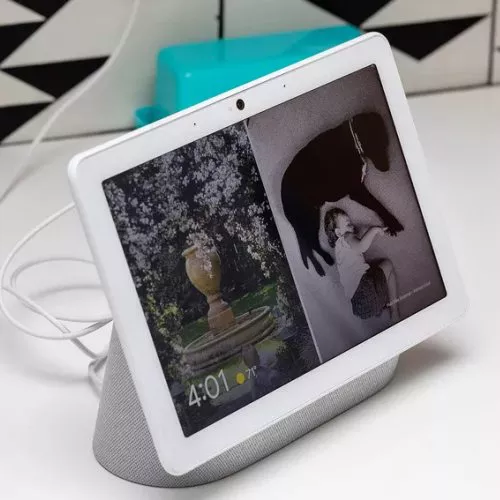 Google Nest Hub Max, nuovo display smart con videocamera e speaker incorporati