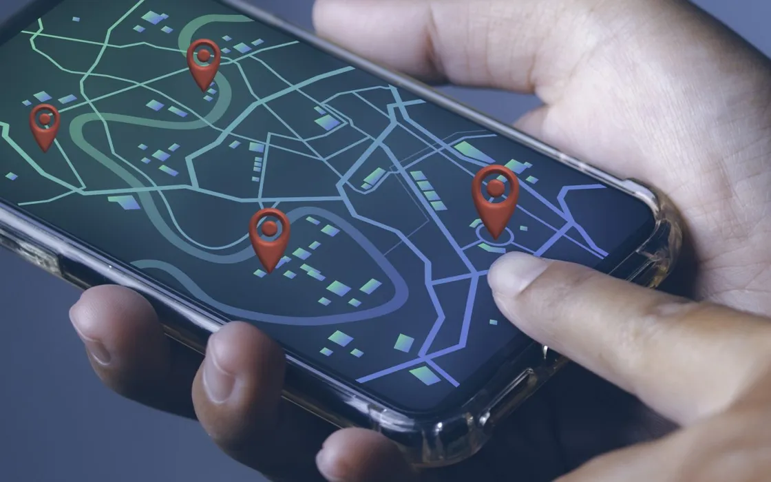 Claude AI crea un tool per confrontare le mappe online