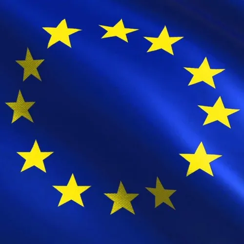 L'Europa approva la legge per la protezione dei consumatori: autorità amministrative potranno bloccare i siti