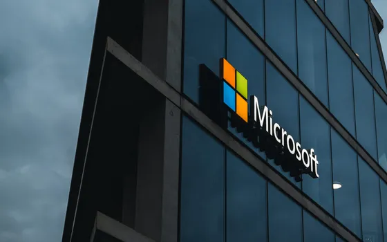 Nel 1995 Bill Gates prevedeva la rete Internet moderna: cosa conteneva 