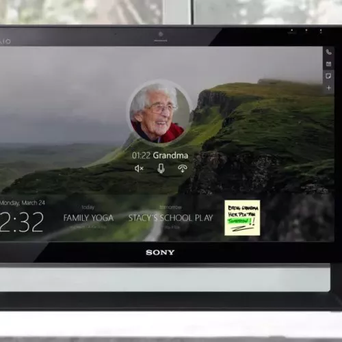 HomeHub per Windows 10 sarà la risposta di Microsoft ad Amazon Echo