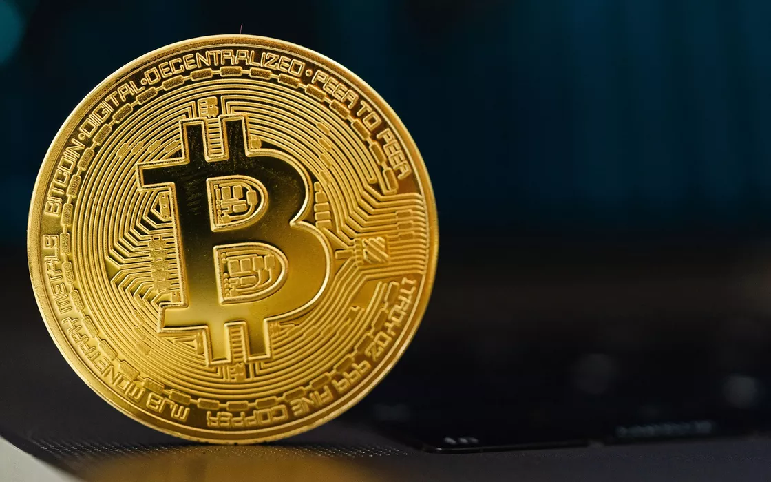 Halving Bitcoin: la cripto non si ferma più, è il momento di scegliere eToro