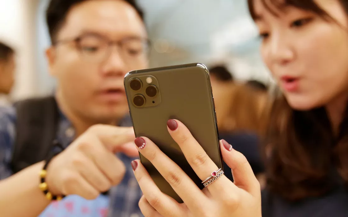 In Cina i dipendenti pubblici non possono usare iPhone in ufficio