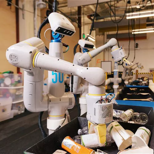 Google Alphabet X: in futuro robot capaci di adattarsi agli ambienti grazie all'intelligenza artificiale