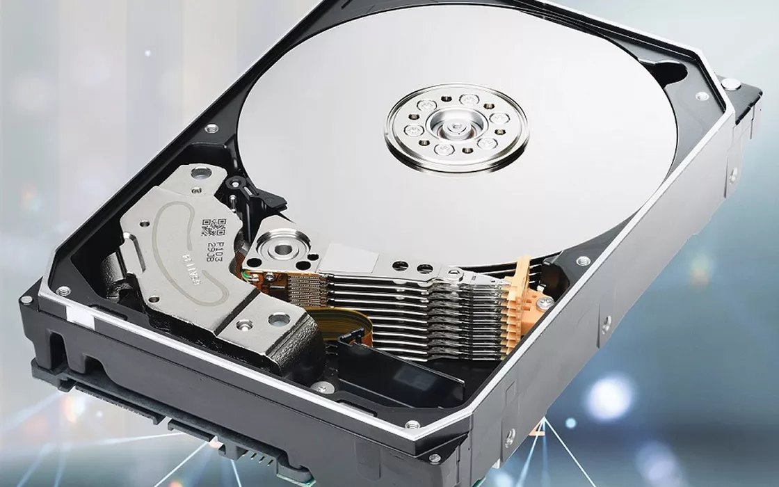 Hard disk, tipi e differenze tra le tecnologie CMR, SMR, MAMR, HAMR e HDMR