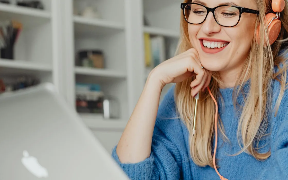 Impara una nuova lingua in modo divertente ed efficace e risparmiando il 95%