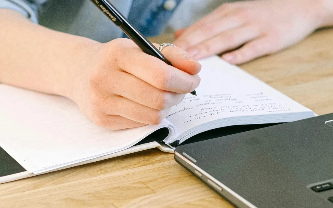 Impara una nuova lingua rivoluzionando lo studio, il lavoro e il tempo libero