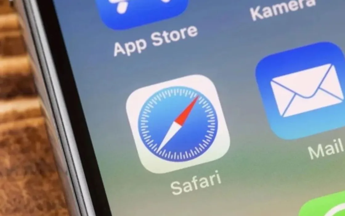 Safari introduce la lista delle ricerche recenti con iOS 18.4.1