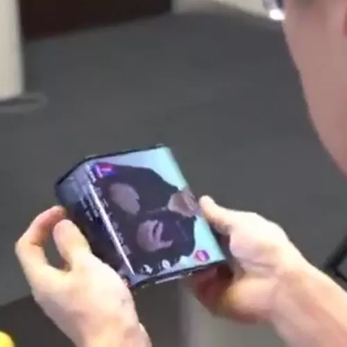 Xiaomi presenta il suo dispositivo con schermo pieghevole: sembra funzionare davvero bene