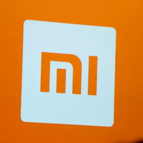 Xiaomi Italia: accordo con Wind Tre, negozi e centri di assistenza