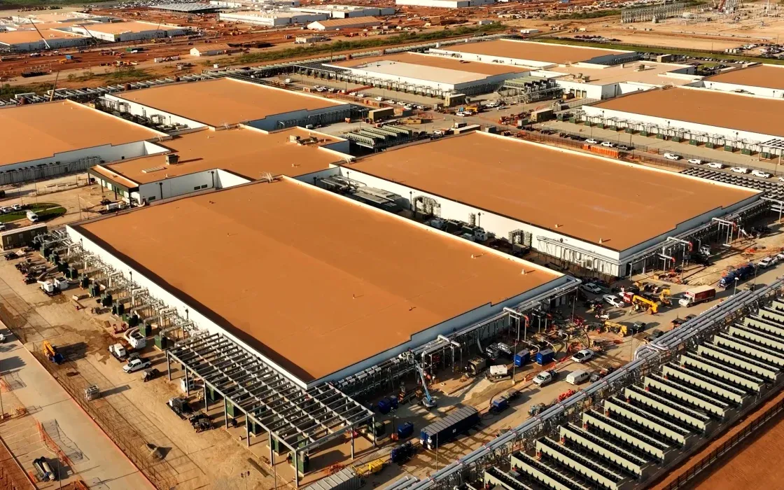 OpenAI annuncia nuovi datacenter in USA: entro fine anno raggiungerà i 10 GW