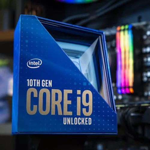 Intel al lavoro sul nuovo processore Core i9-10850K: 10 core fisici, 20 logici