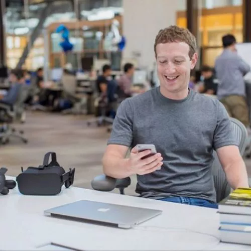 Facebook punta su realtà virtuale e intelligenza artificiale