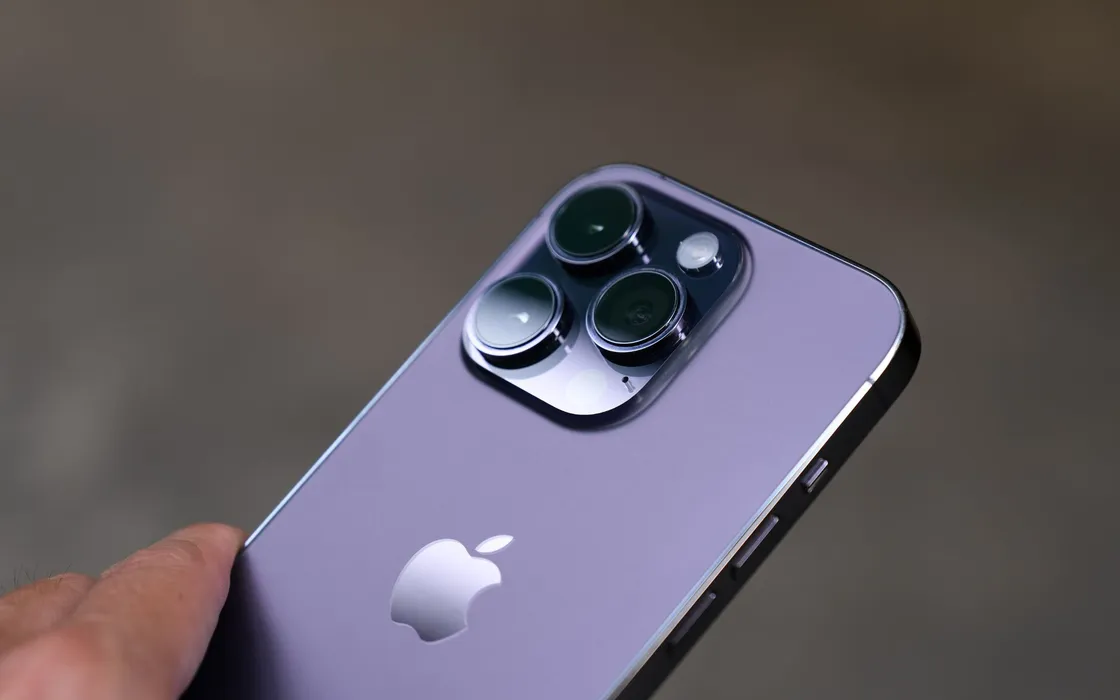 iPhone 15, attenzione alle truffe: ecco le due frodi più diffuse