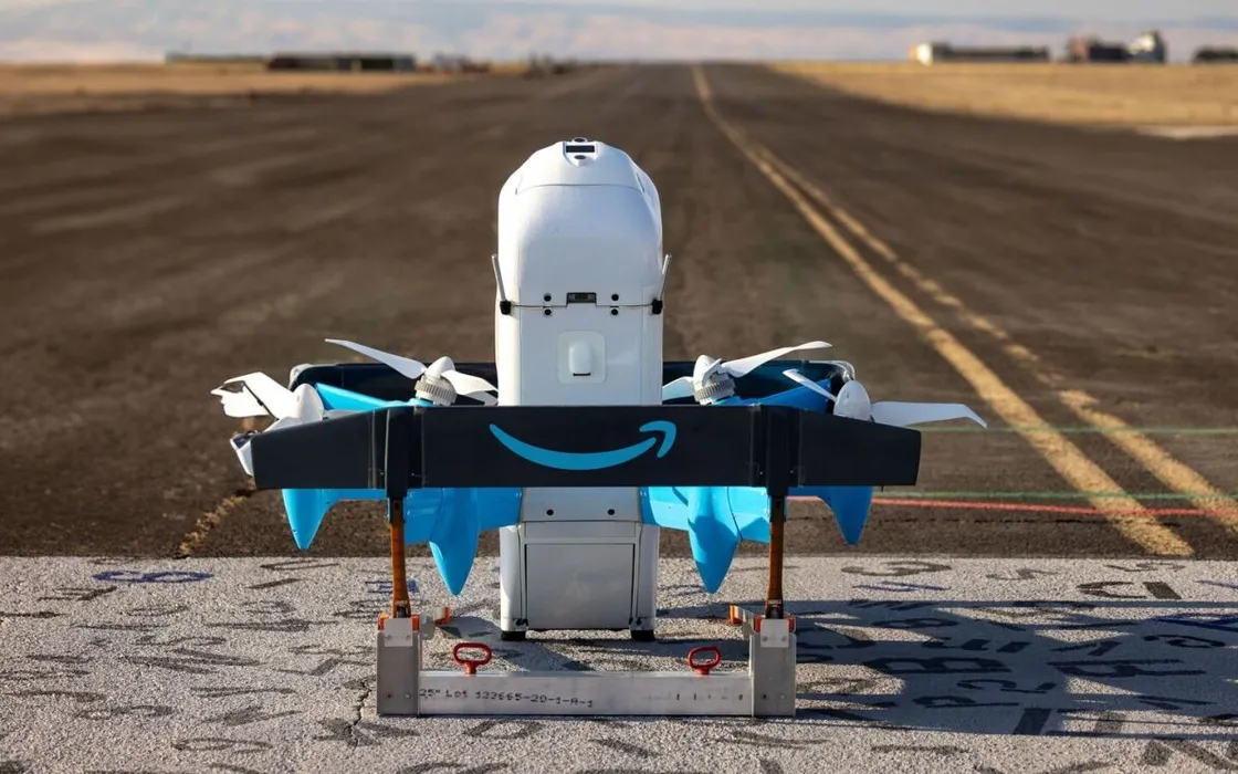 Amazon cancella le consegne coi droni in Italia