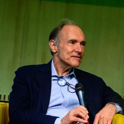 Tim Berners-Lee presenta un contratto per il Web: già sottoscritto da oltre 150 aziende