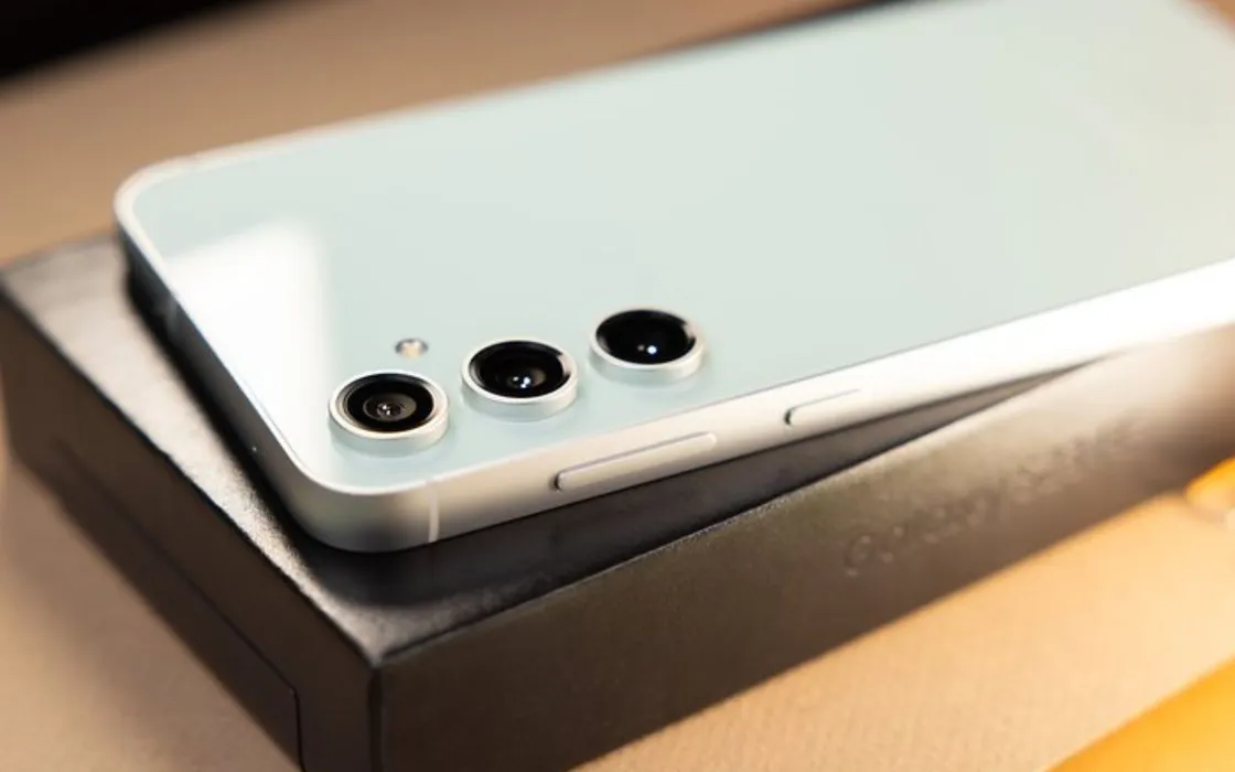 Samsung Galaxy S24 FE: arrivano conferme sul prezzo e non sono buone