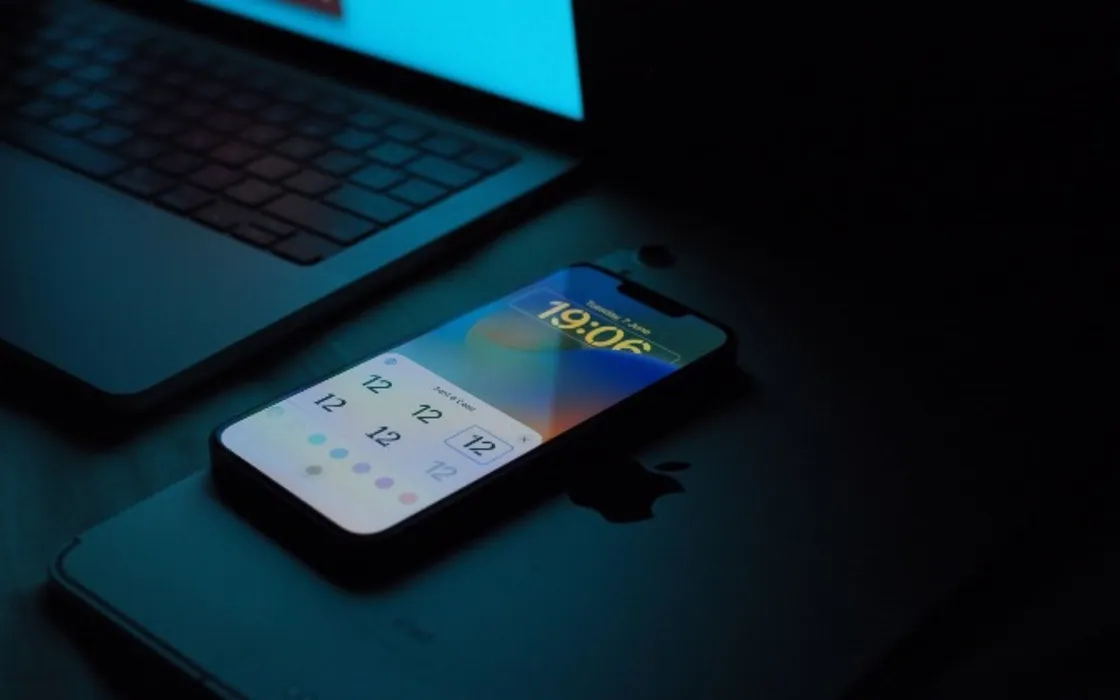 iOS 17.1 porterà un miglioramento sull'autonomia degli iPhone