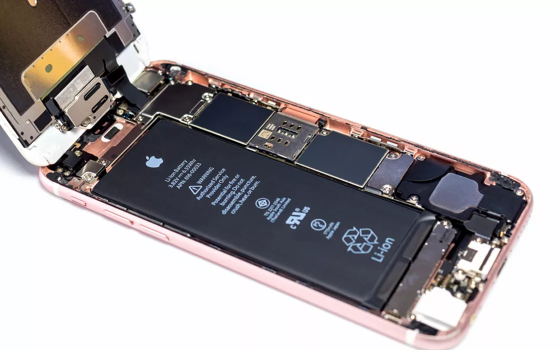 Batterygate: Apple paga 92 dollari per ogni iPhone con prestazioni ridotte