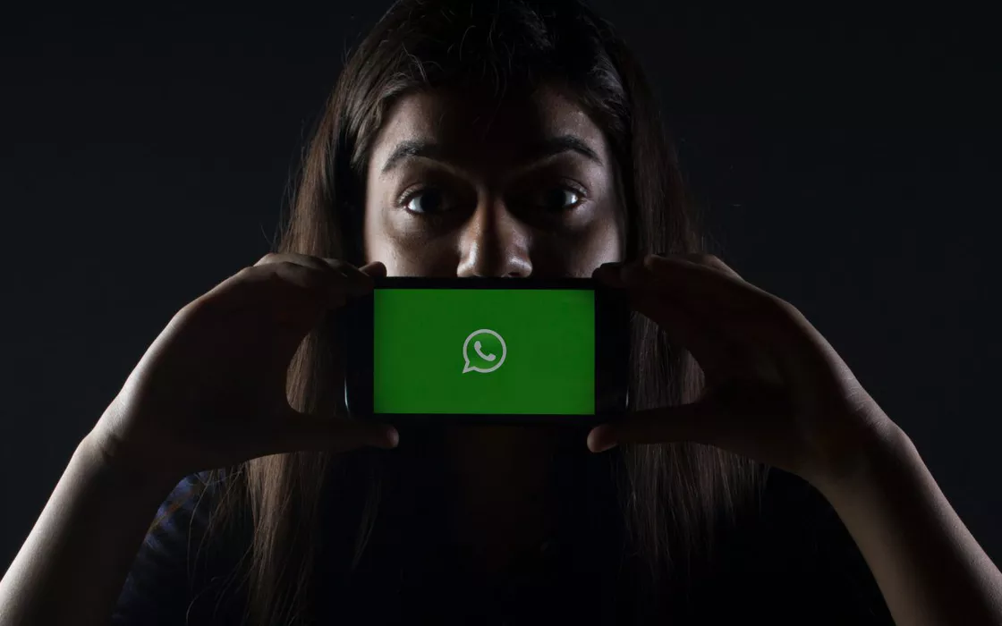 Gruppi WhatsApp creati da sconosciuti: come evitarli del tutto