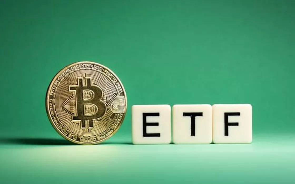 ETF su Bitcoin approvati, rialzo degli altcoin in aumento