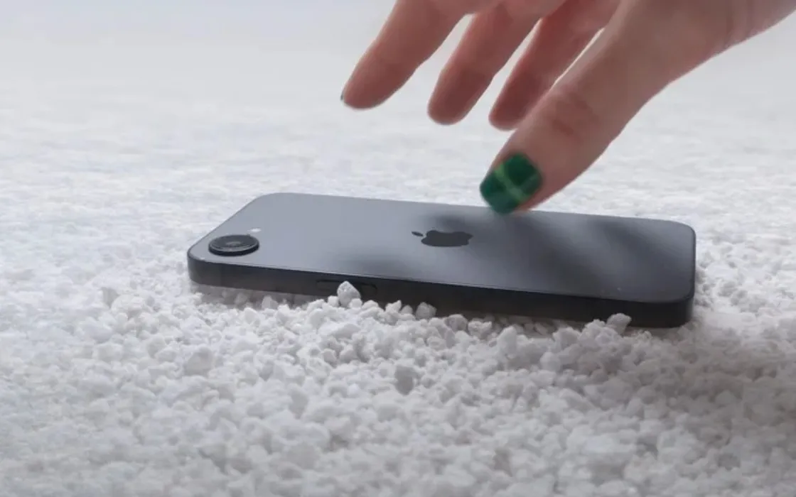 iPhone 16e è stato smontato: svelato un altro miglioramento utilissimo