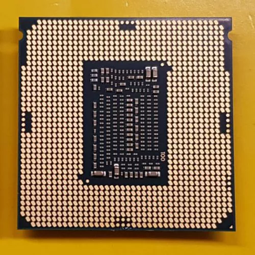 ASUS: processori Coffee Lake compatibili con le schede madri Z270, se Intel avesse voluto