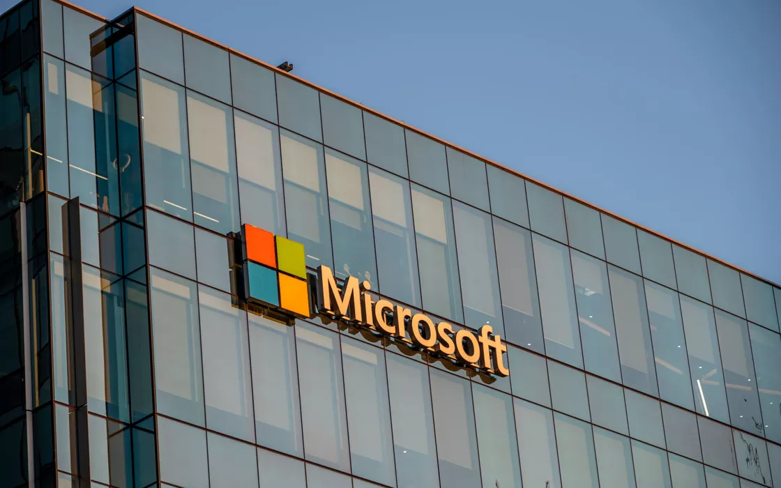 La promessa di Microsoft: l'IA Copilot tutelerà il diritto d'autore