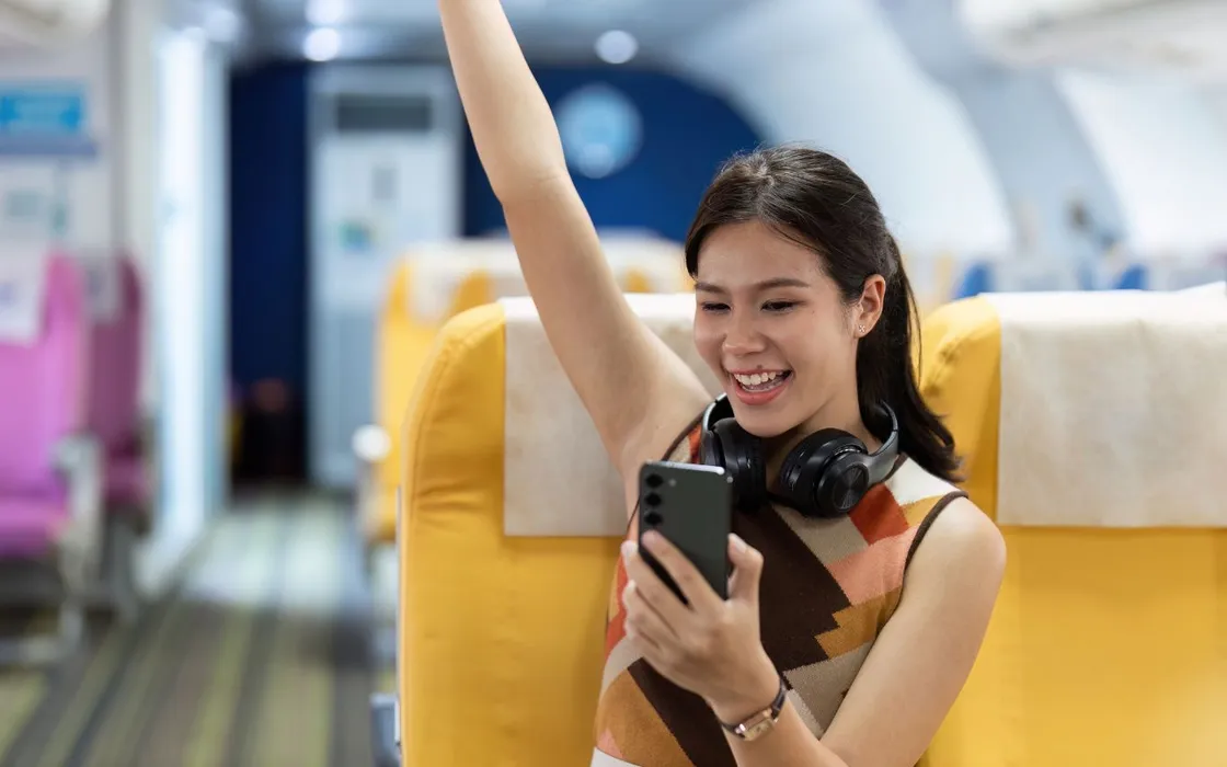 In partenza per Capodanno? Non cercare WiFi in aeroporto, attiva l'eSIM di Saily