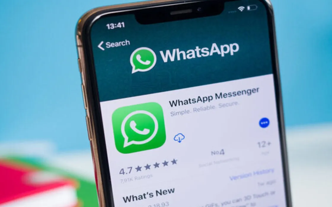 WhatsApp dice addio ad alcuni iPhone dal 2025: ecco quali