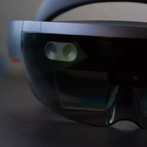 HoloLens 2, gli occhiali per la realtà mista con un chip per l'intelligenza artificiale