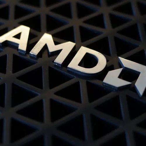 AMD conferma che i processori Zen 2 e Zen 3 saranno a 7 nm