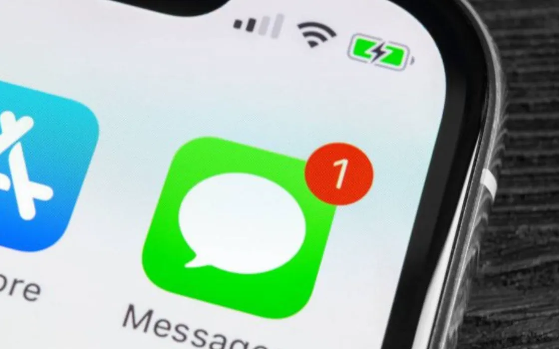 Apple, iOS 19 rivoluzionerà la messaggistica RCS: nuovo design e nuove funzioni