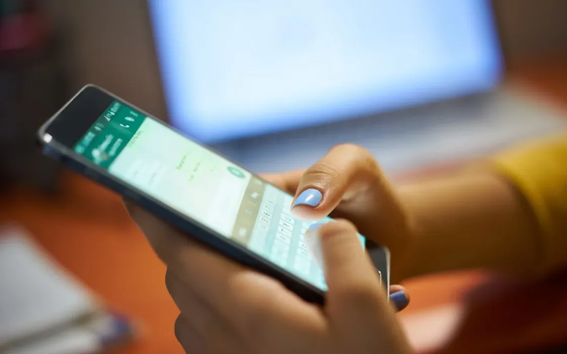 WhatsApp, come si scansionano i documenti per creare dei PDF perfetti