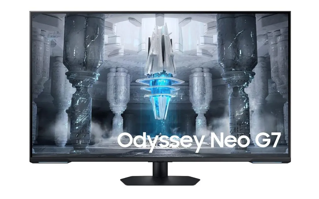 Samsung Odyssey Neo G7: monitor Mini LED 43 pollici UHD a 144 Hz. Come si presenta
