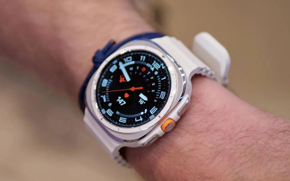 Samsung Galaxy Watch Ultra, i suoi quadranti arrivano anche per gli altri modelli
