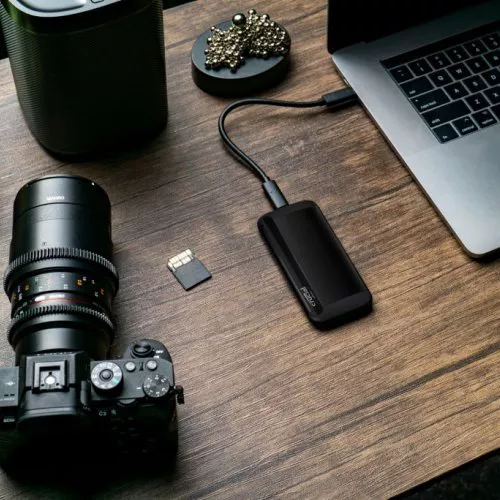 SSD Crucial X8 portatile: unità esterna USB 3.2 Gen 2 compatta e veloce