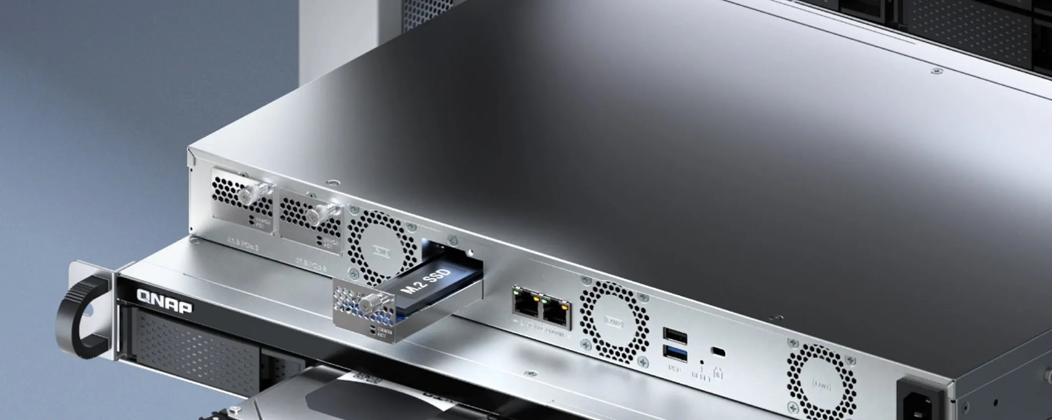 QNAP TS-h765eU, NAS 4 vani per montaggio su rack a profondità ridotta