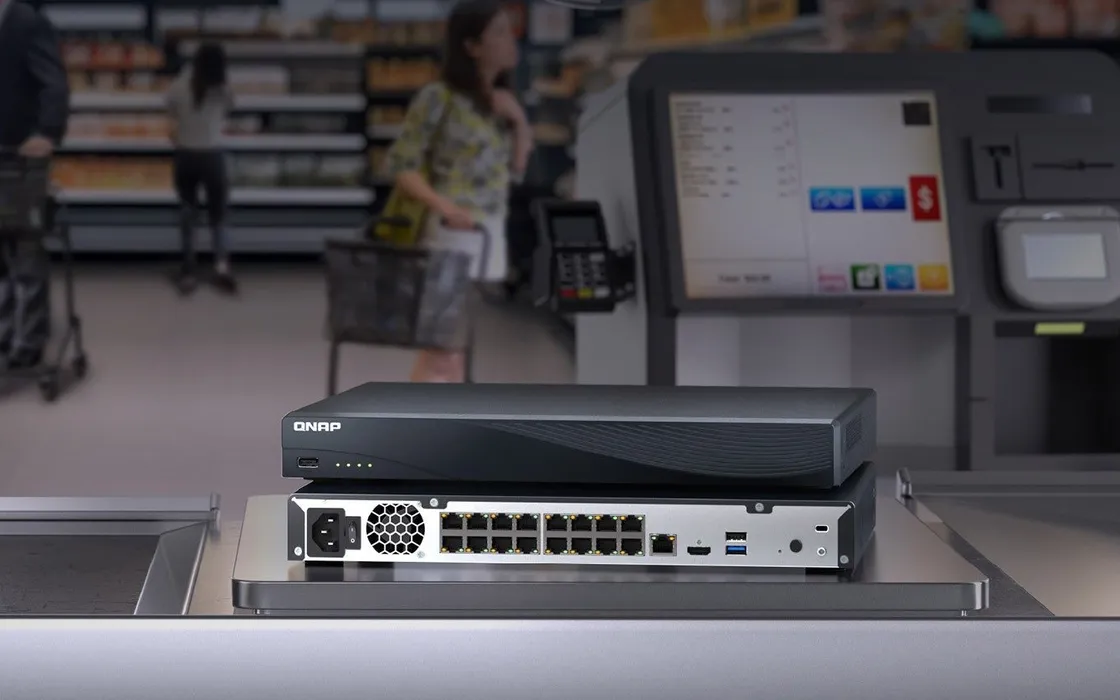 QNAP TVR-AI200: NVR intelligente con rete isolata e AI per la videosorveglianza sicura