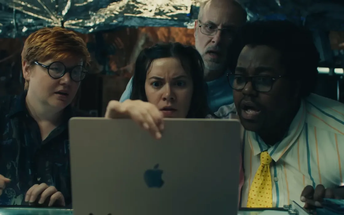 Con Apple la sicurezza è ai massimi livelli: il nuovo corto con tutte le feature