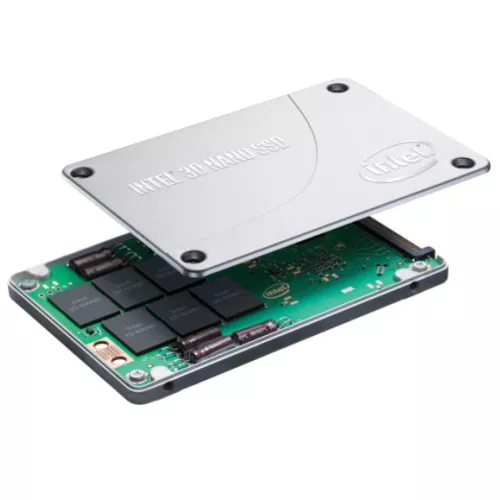 Intel presenta il suo SSD DC P4501 di tipo PCIe 3.1 x4 NVMe